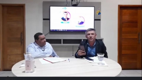 Mazinho desafia Gladson e promete andar de joelho e vestir short durante inauguração de ponte em Sena